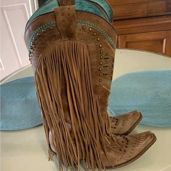 Gorgeous Corral Fringe Boots. 8 1/2 - Picture 4 of 8